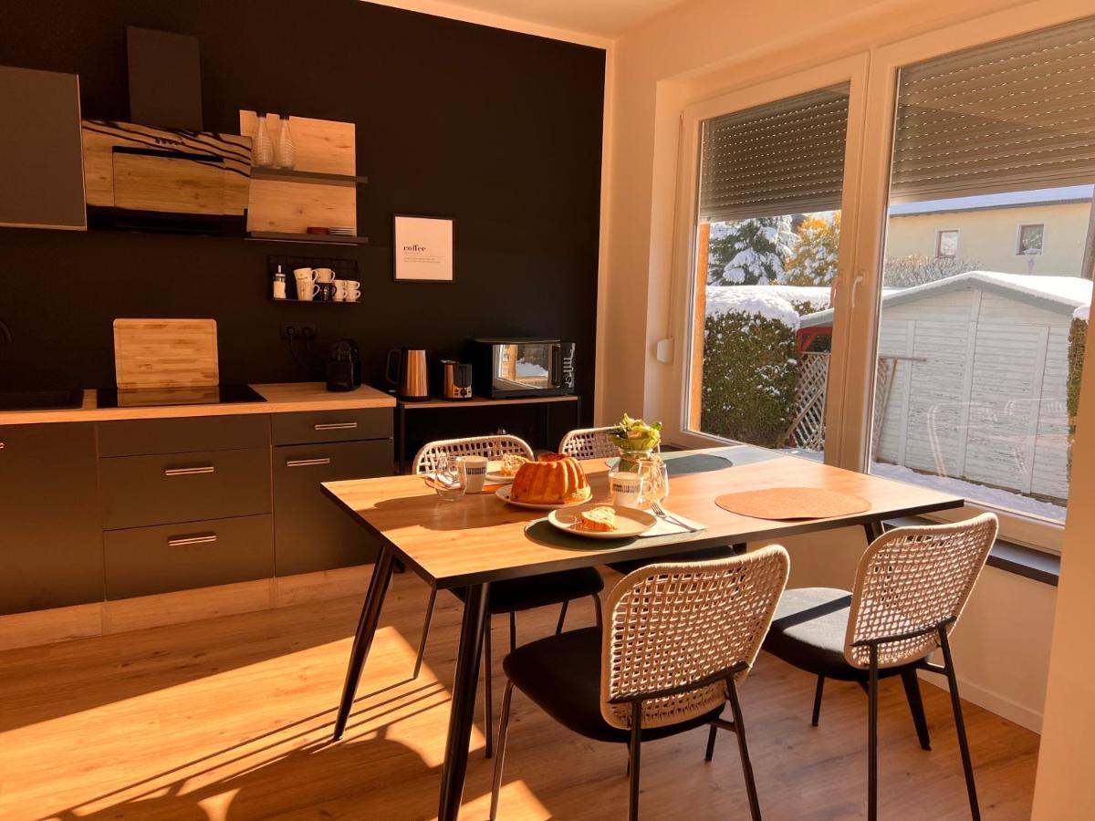Ferienwohnung Imzaro: Erdgeschoss, 2 Schlafzimmer Plus Schlafsofa, Eigener Eingang, Grosse Terrasse Mit Garten! Spittal an der Drau Exterior foto