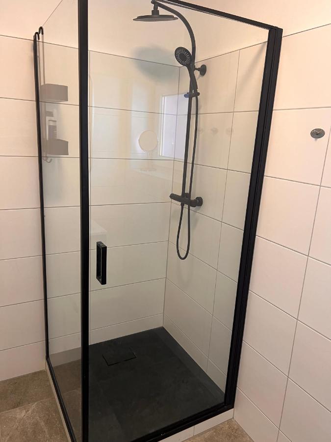 Ferienwohnung Imzaro: Erdgeschoss, 2 Schlafzimmer Plus Schlafsofa, Eigener Eingang, Grosse Terrasse Mit Garten! Spittal an der Drau Exterior foto